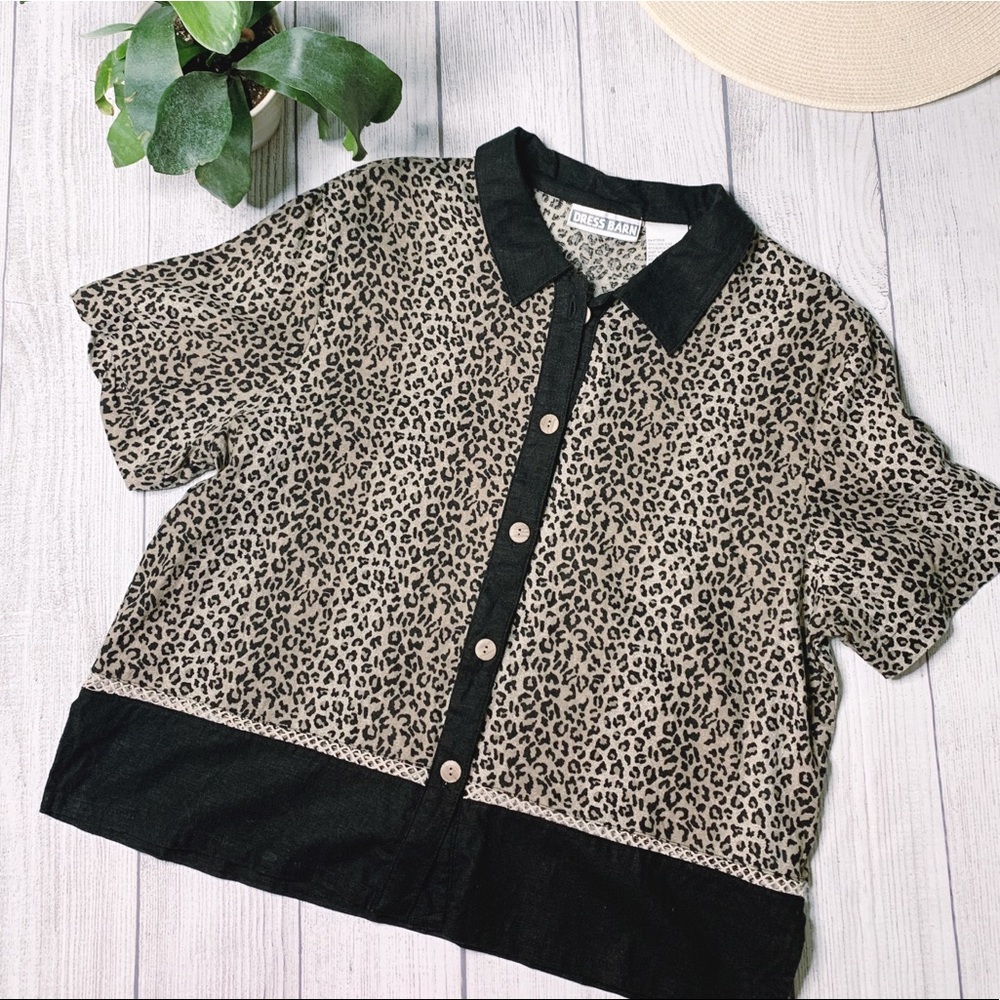 VTG “canvas” cheetah short sleeve button up